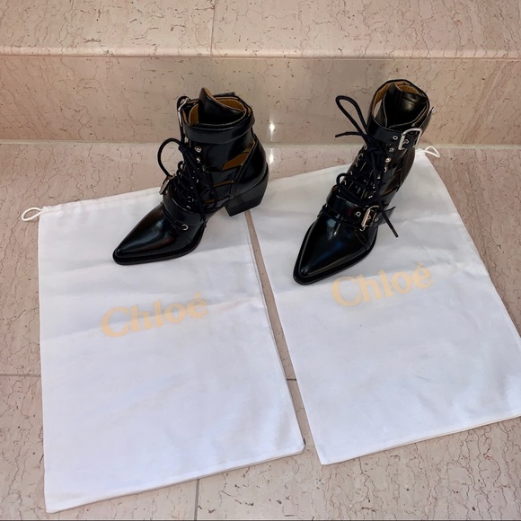 Chloé Black Reilly Leather Buckle Ankle Boots - Picture 12 of 15